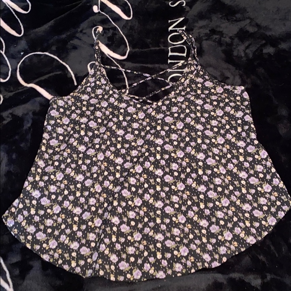 Gently worn size small floral tank!